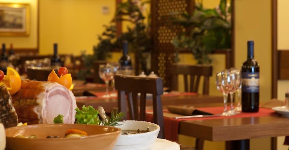 Hotel Ristorante Tre Leoni